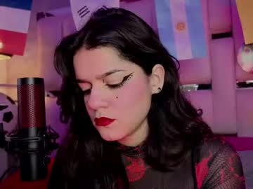 valeriekay_