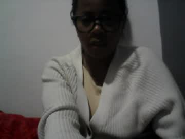 aicha_boobs