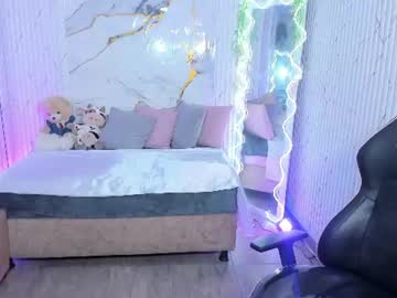 ethann_tay1