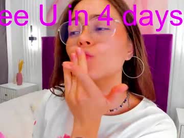 kelly_cuutie