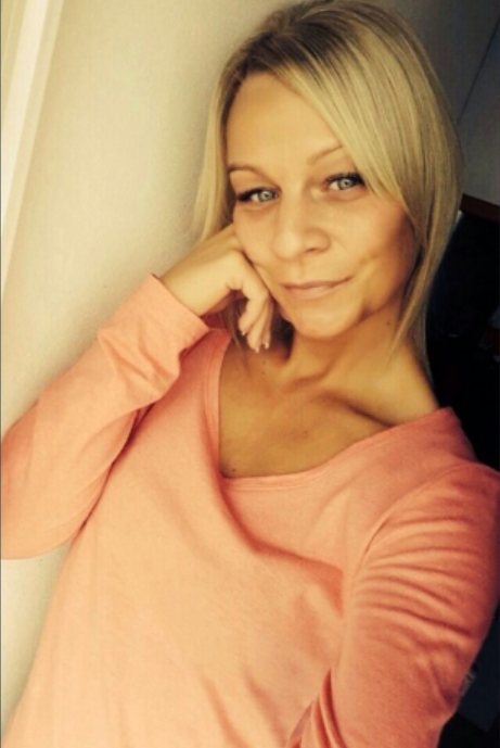 Flat / small Tits / K(l)eine Titten — 26