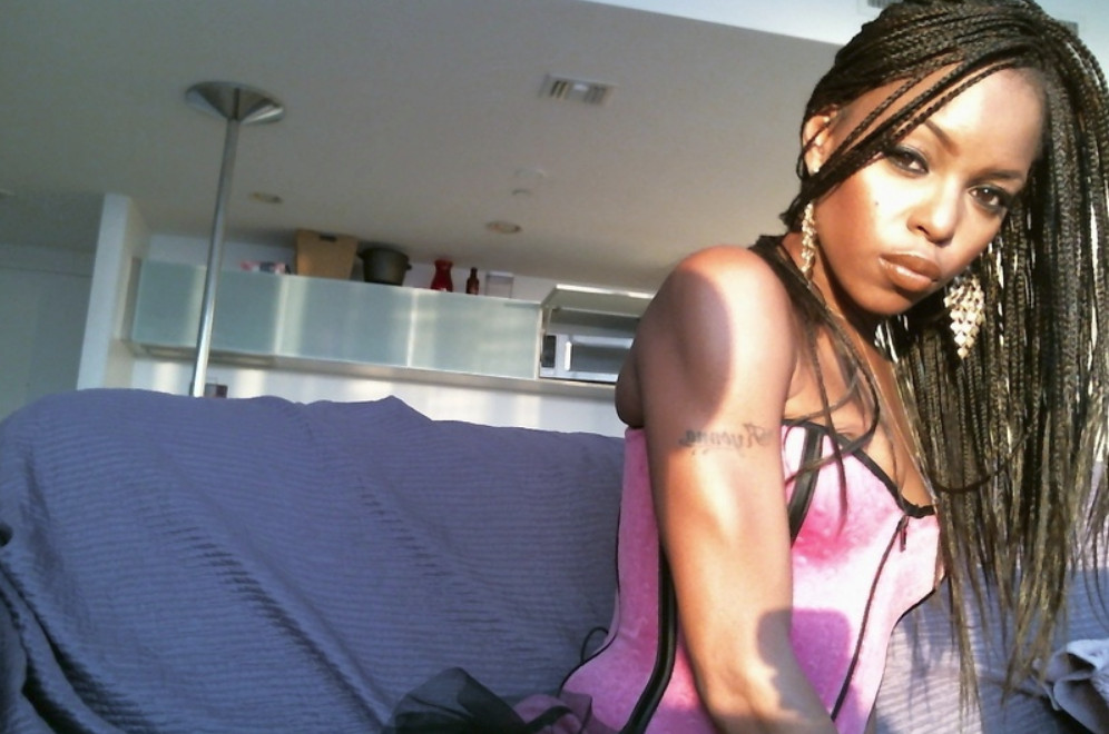 Sexy ebony MarieLuv at ALIVEGIRL — 12
