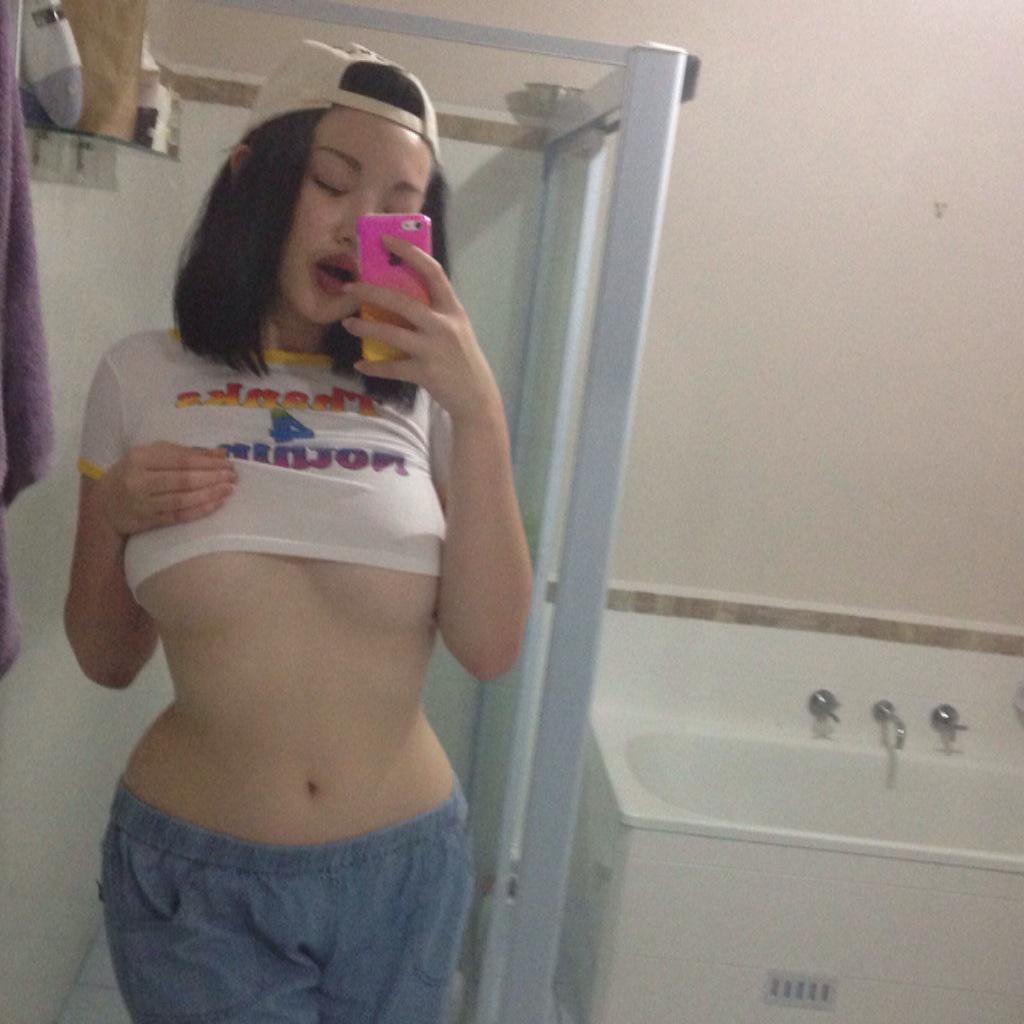 asian hottie big tits — 13