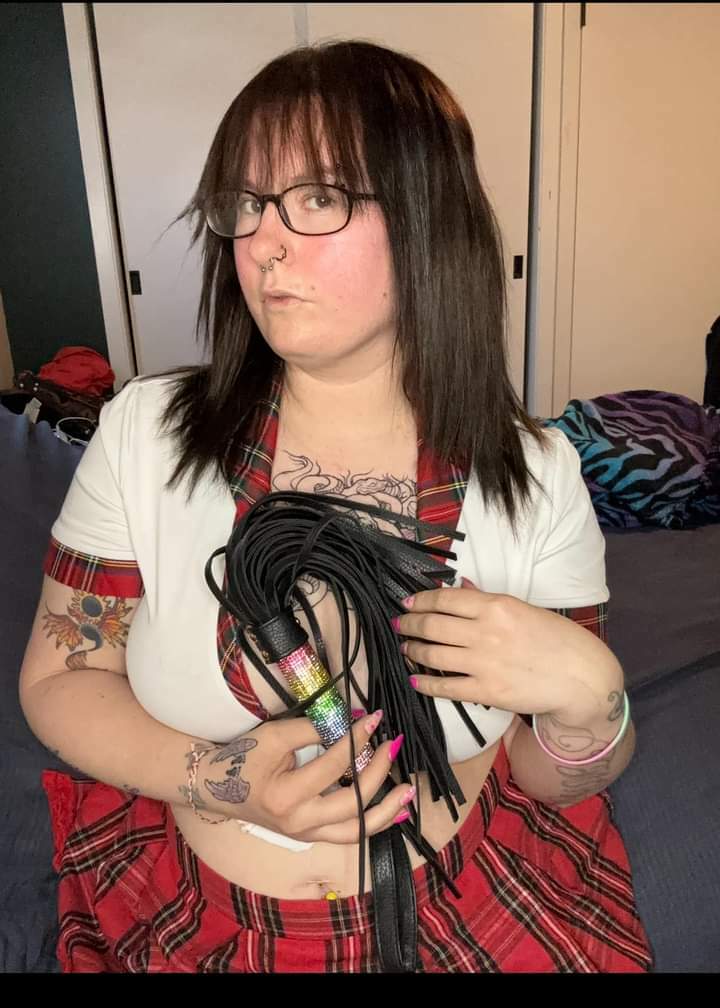 Facebook Group Finds — 16