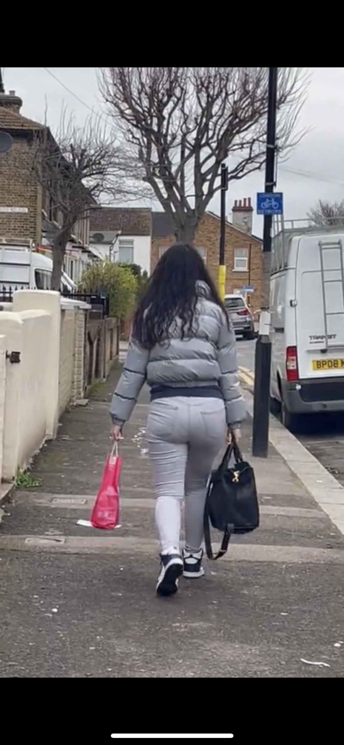 Public booty shots — 28