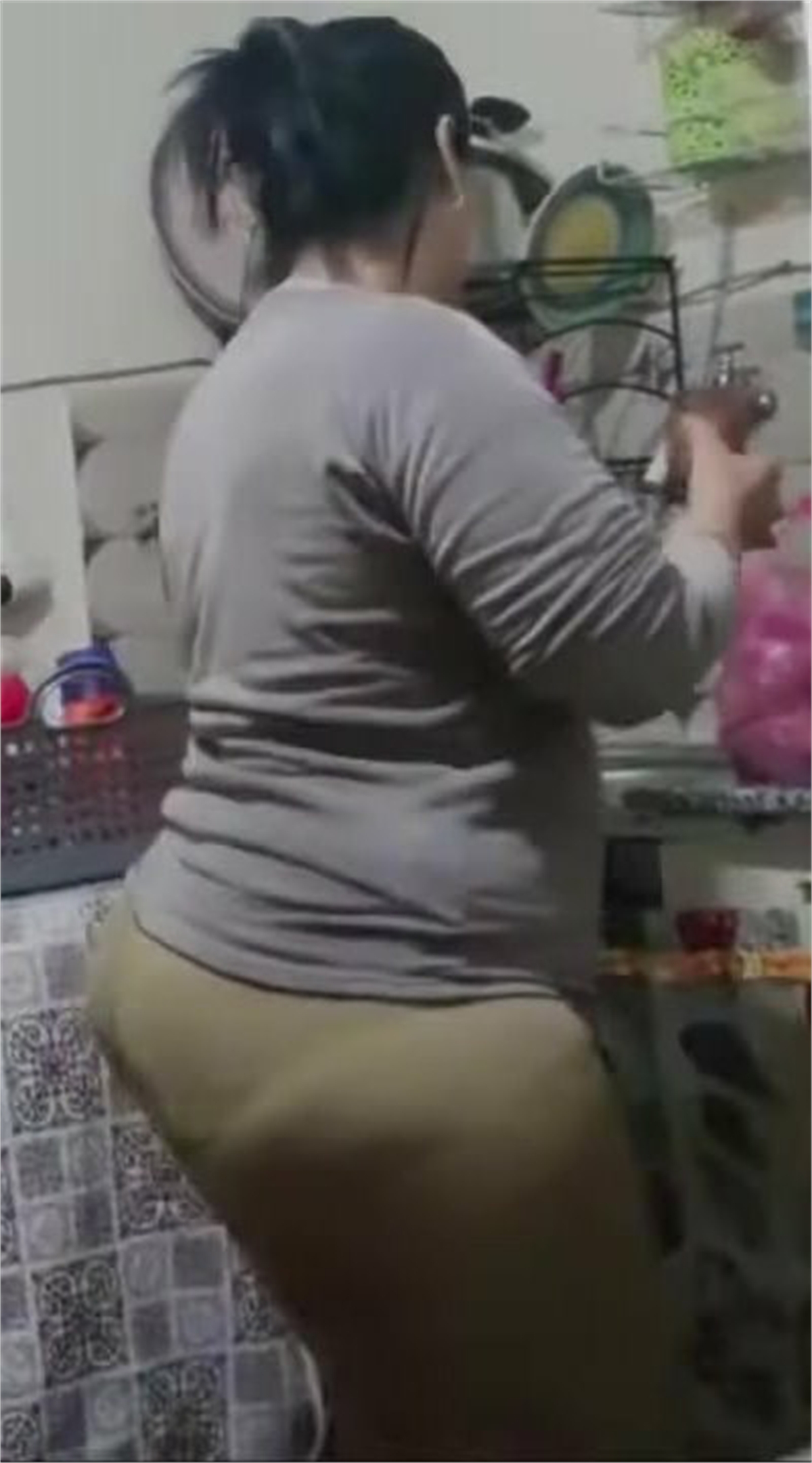 Spay on my big ass mom — 9